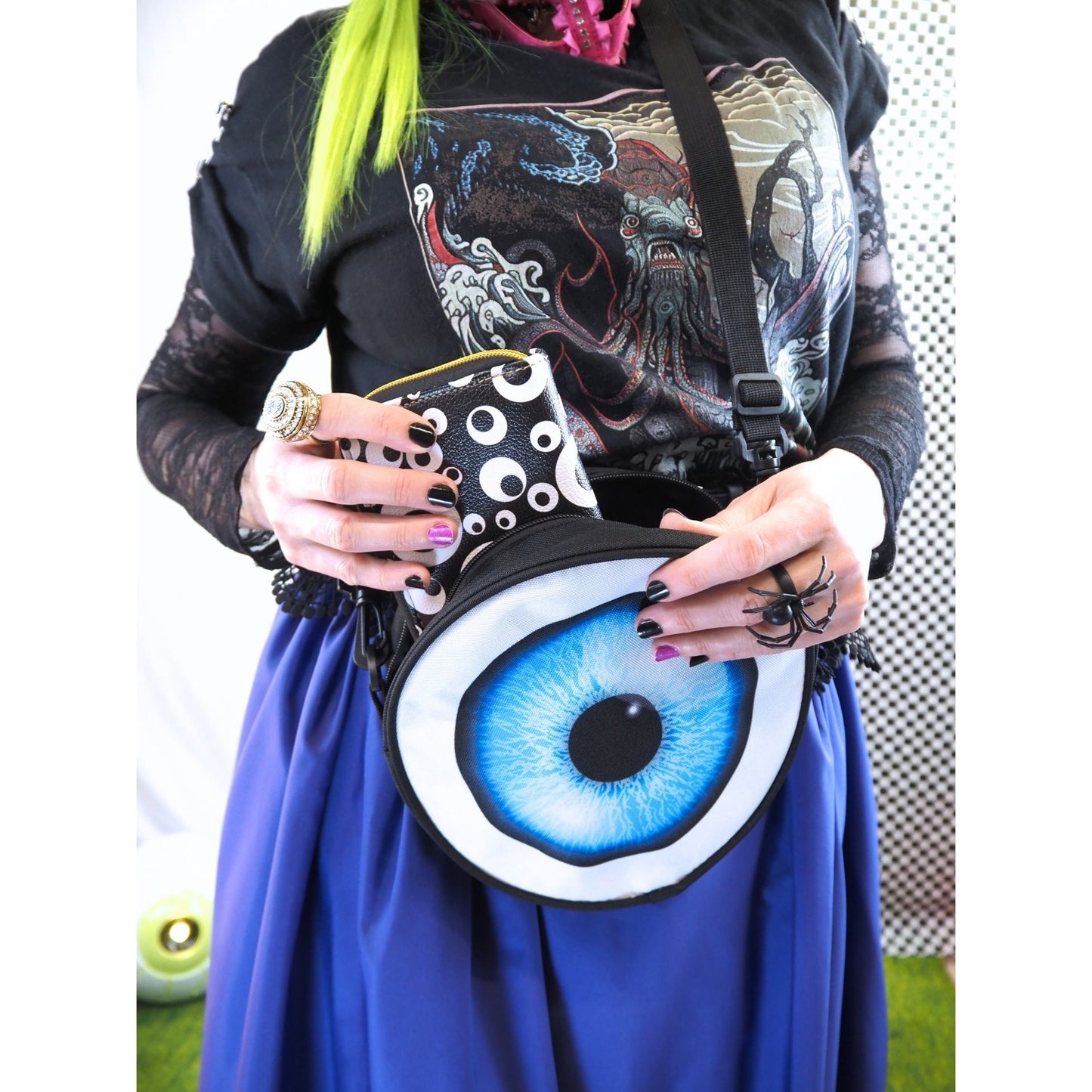 Eyeball Crossbody Bag! Blue Eye Purse