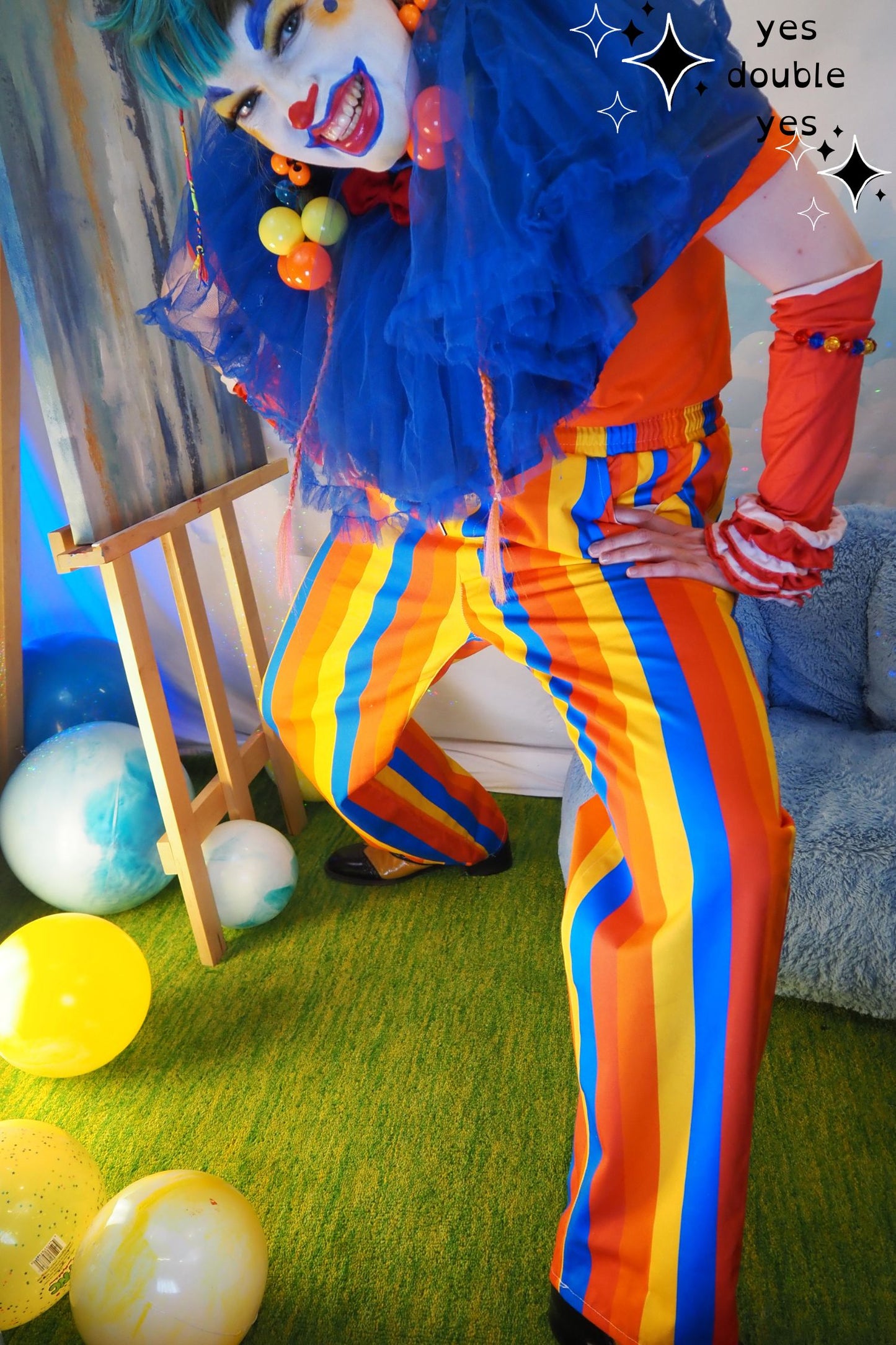 Pantalones de payaso a rayas de Wally