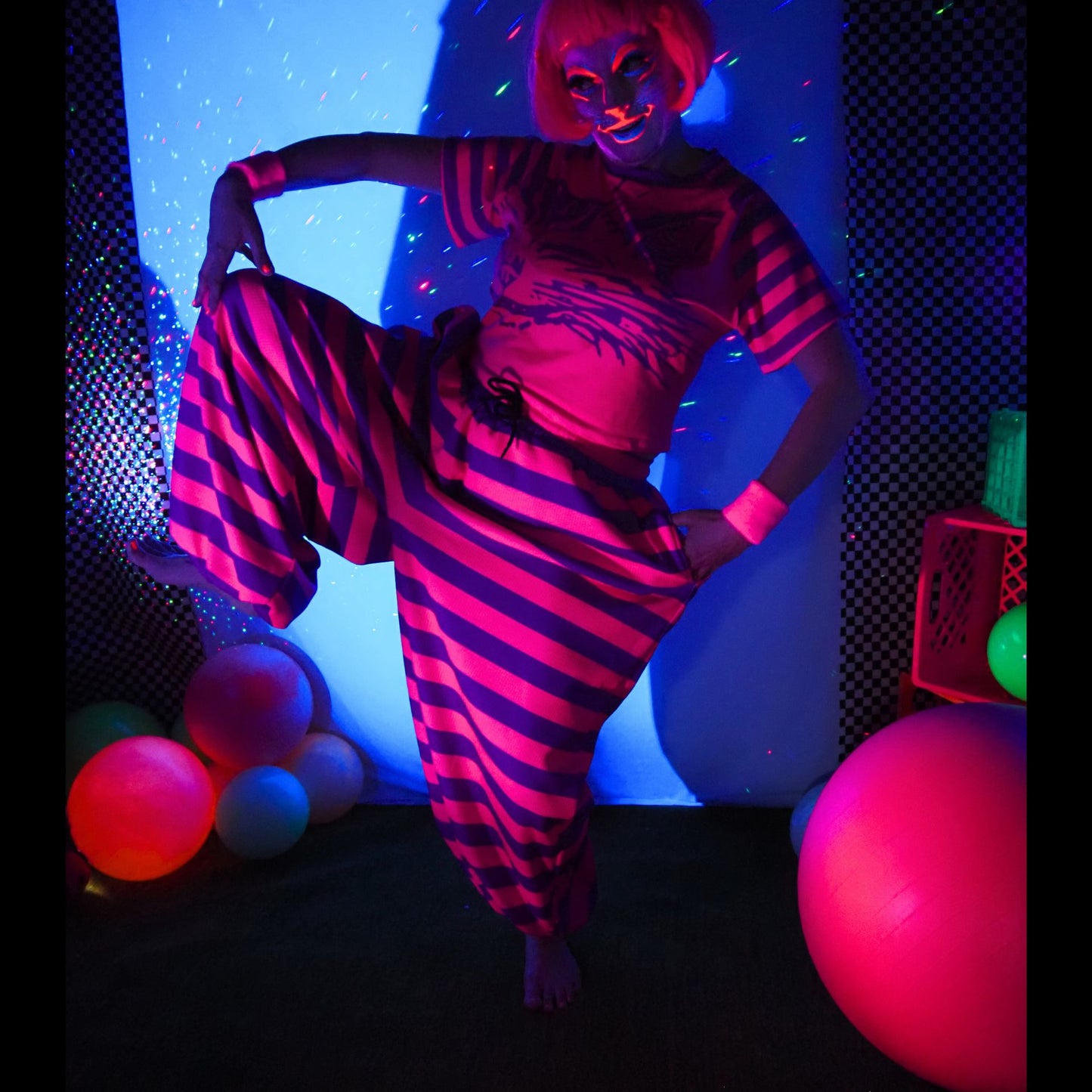 Pantalones abullonados de gato de Cheshire