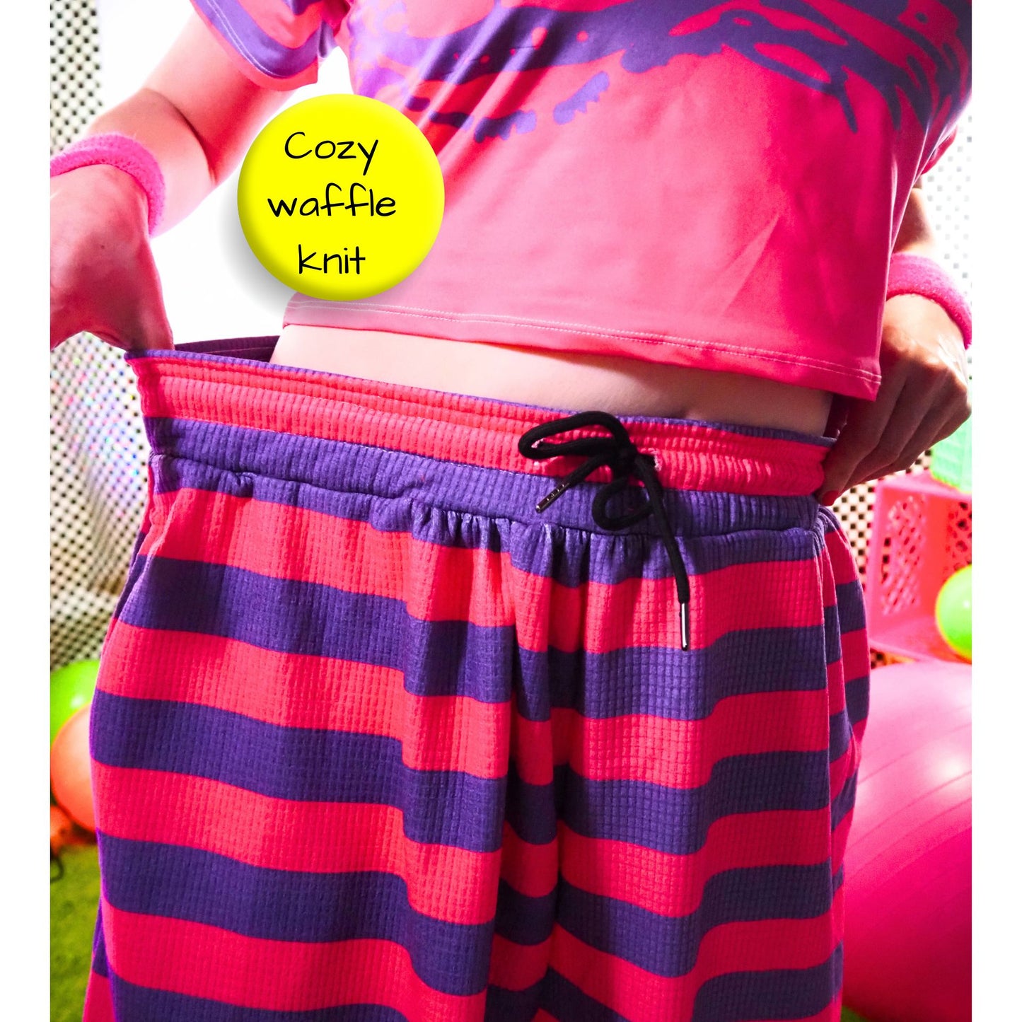 Pantalones abullonados de gato de Cheshire