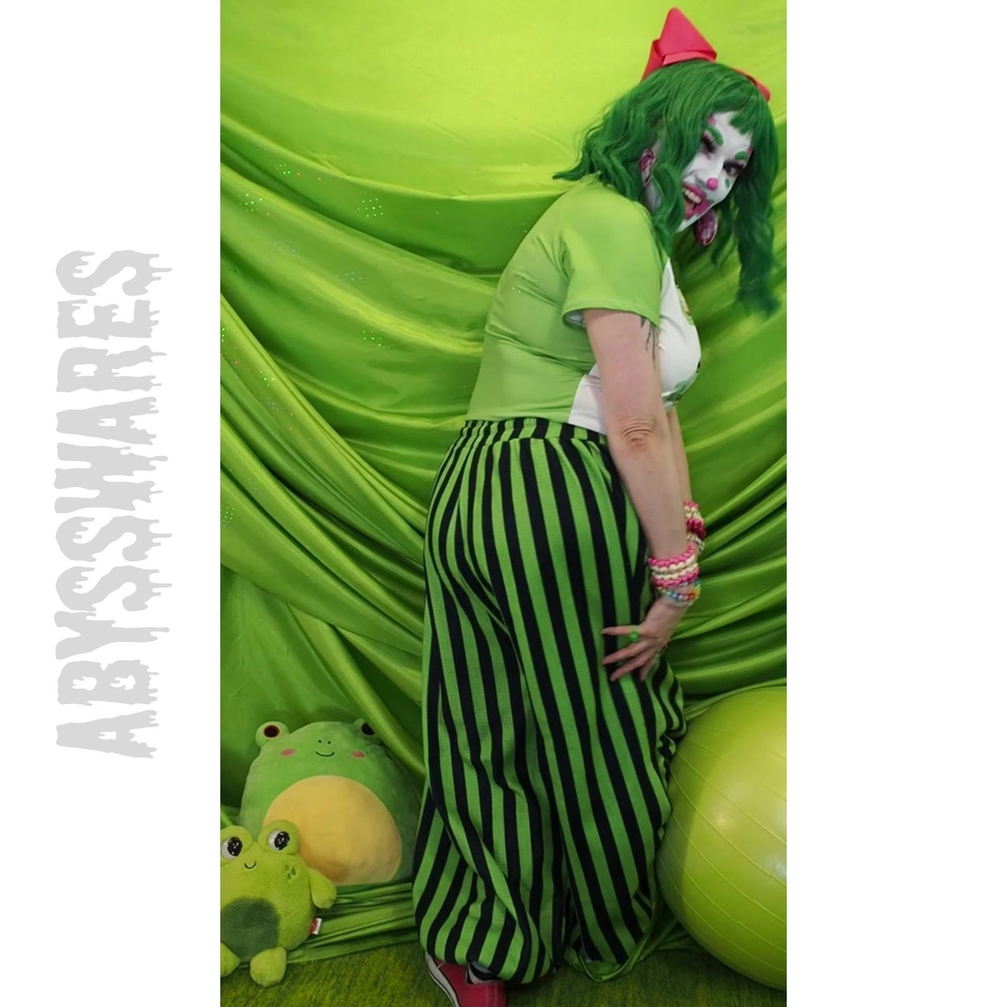 Clown Frog Party Crop Top