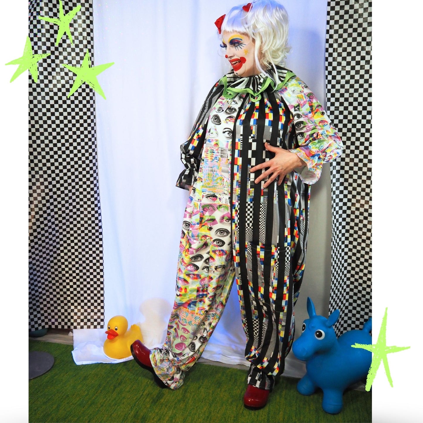 Glitchy Chaos Pro Clown Suit and Collar Set